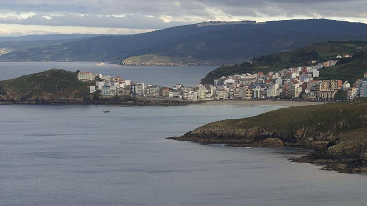 O campamento complementará a variada oferta turística de Malpica.