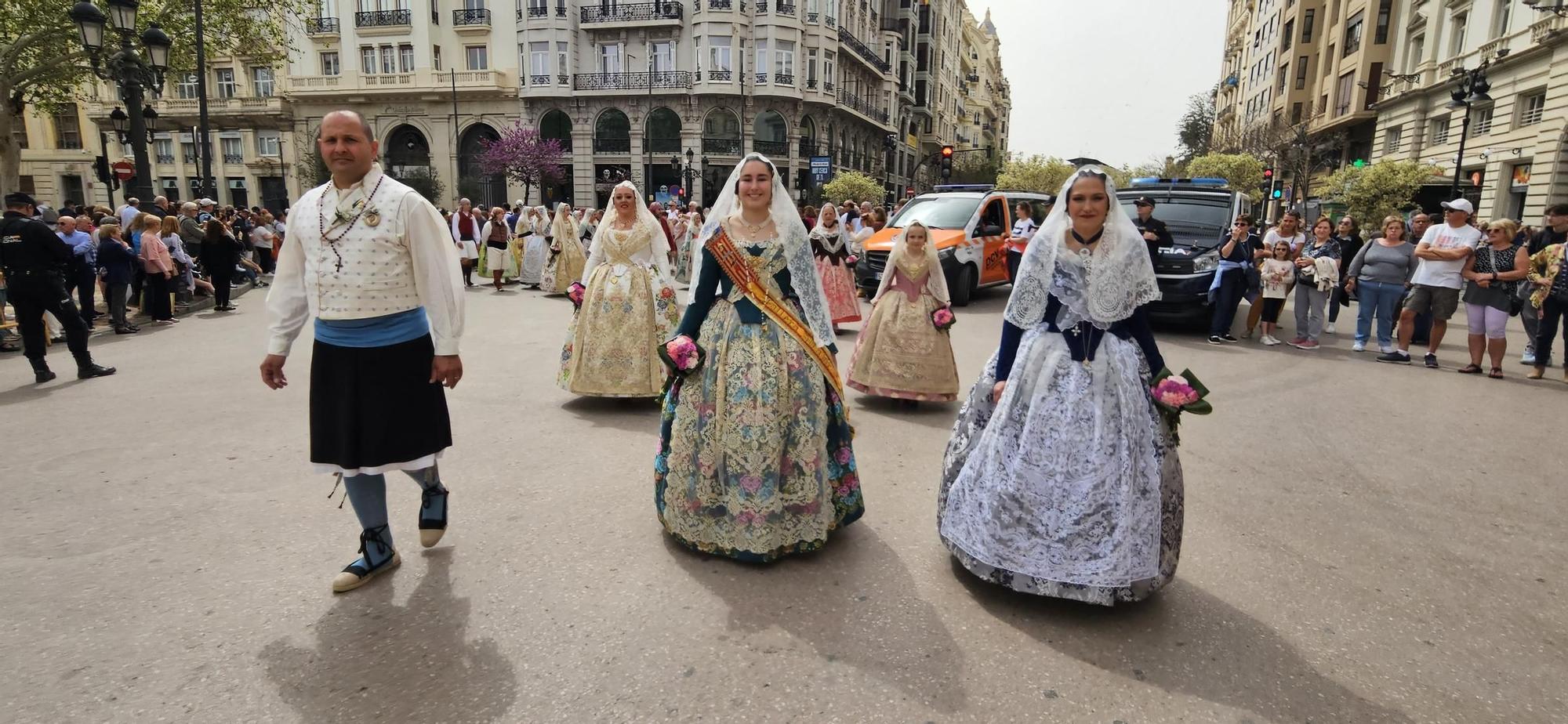 Las Fallas en la Ofrenda de San Vicente Ferrer 2024