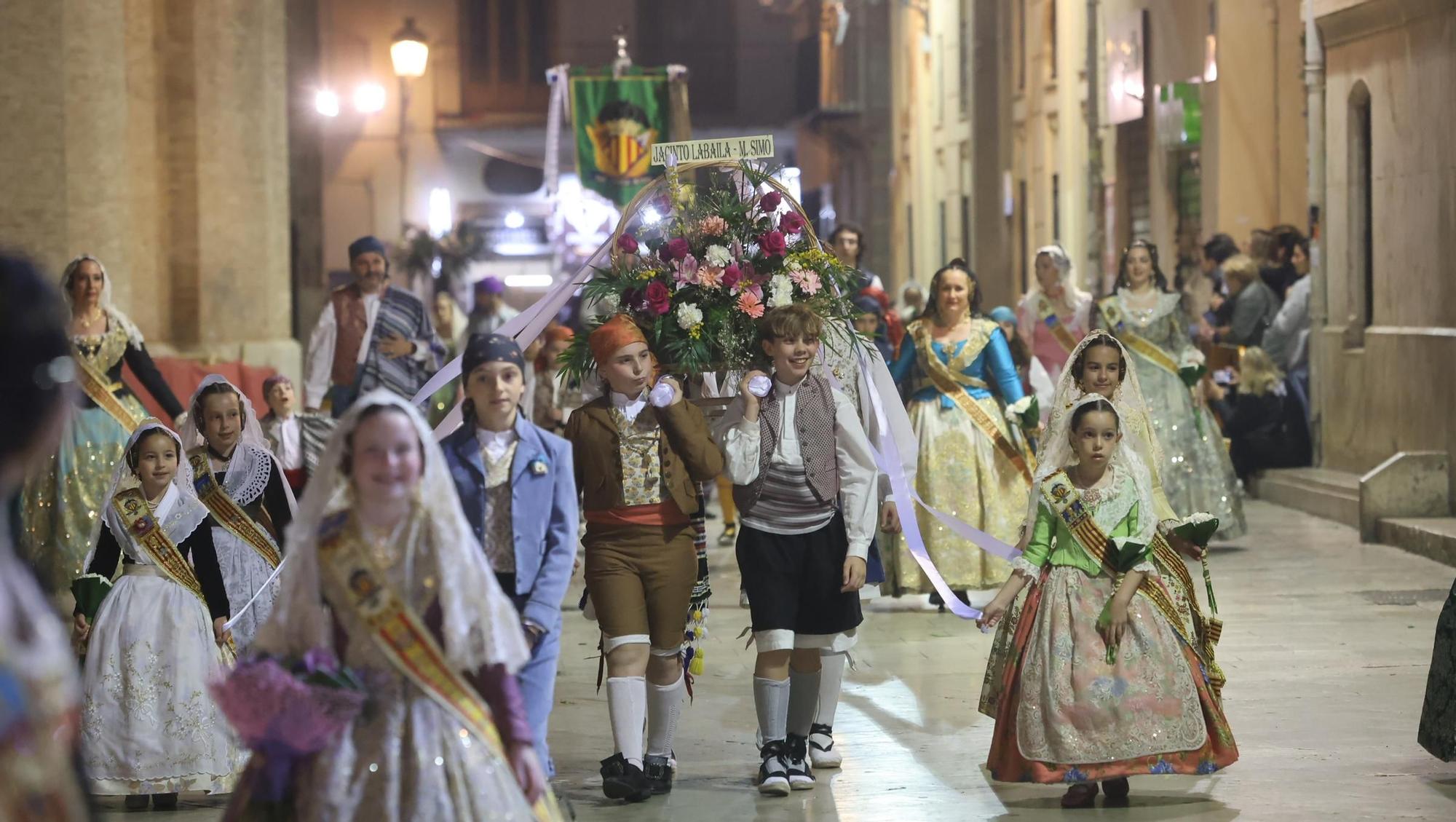 Ofrenda. 17 de marzo. Calle San Vicente (22-23 horas)