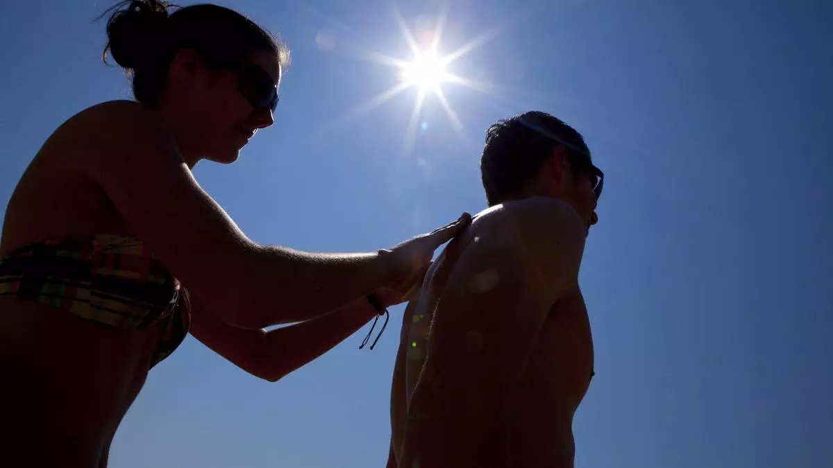 ¿Cómo elegir el protector solar más adecuado para el verano?