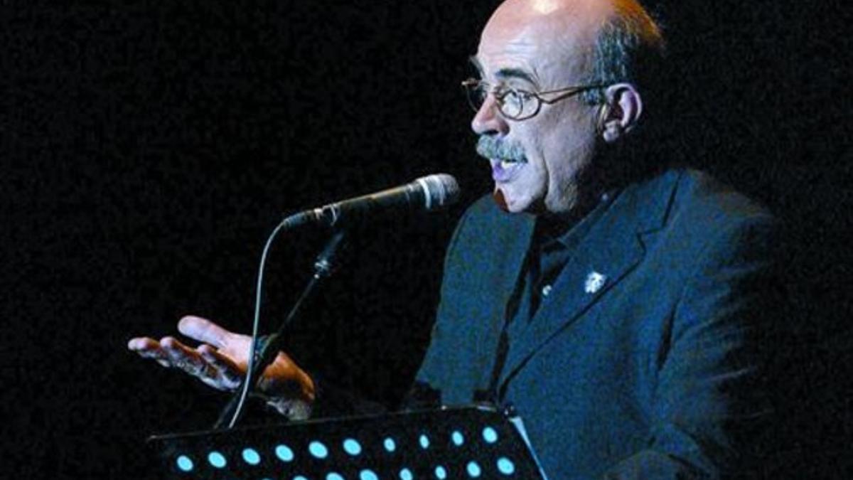 Constantino Romero, durante un concierto homenaje a Leonard Cohen en el 2007 en Sant Cugat.
