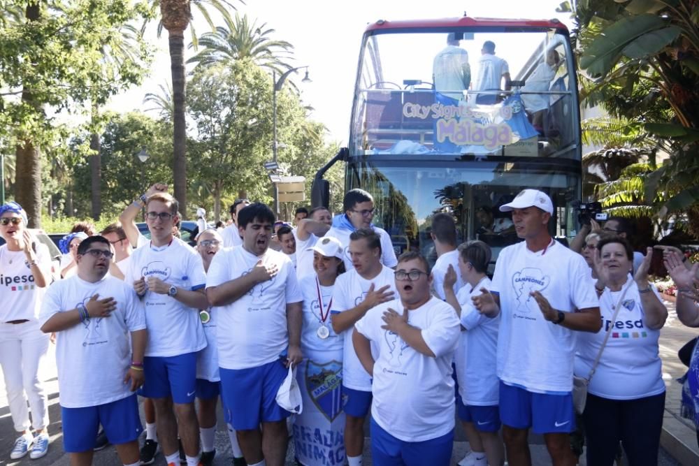 Recibimiento al Málaga CF en el Ayuntamiento de Málaga.