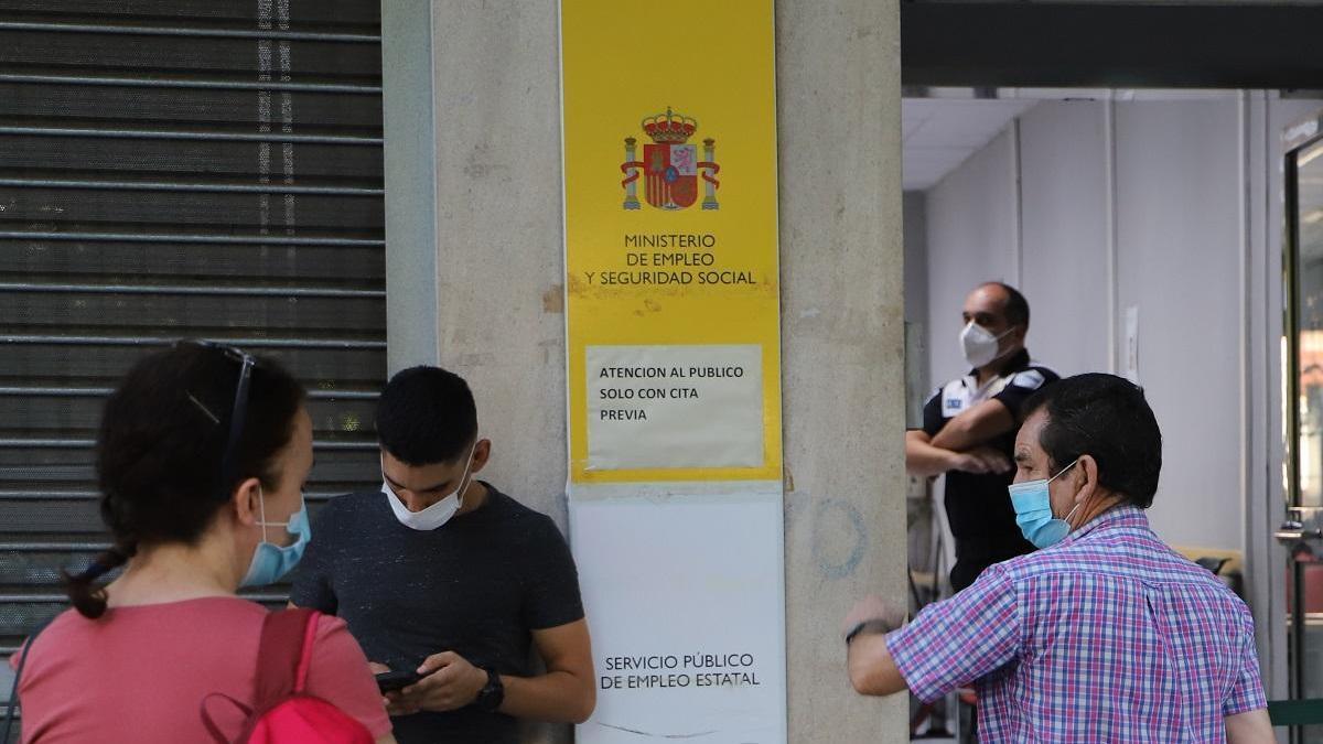 Los sindicatos valoran positivamente el descenso del paro en Córdoba durante el mes octubre