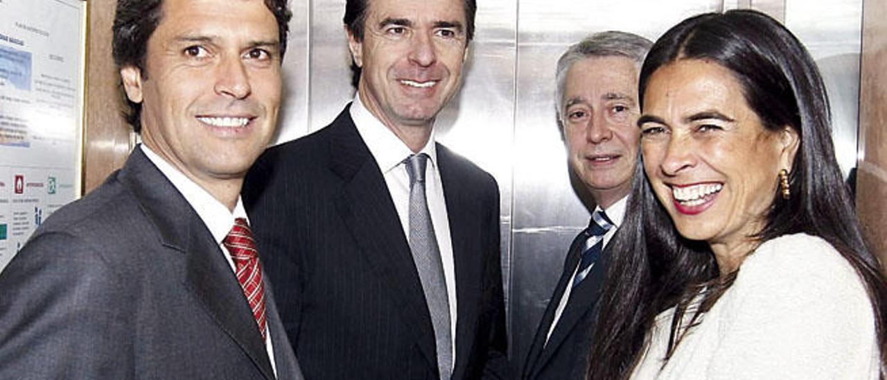 Enrique Hernández Bento, junto a Soria, Sánchez Tinoco y María del Carmen Hernández Bento.