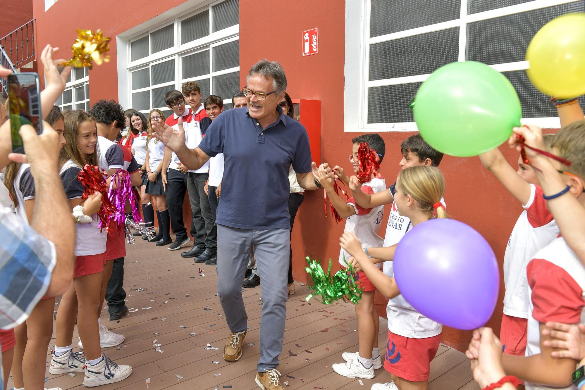 La emotiva despedida de Gilberto Jorge Acosta, profesor del Colegio Arenas