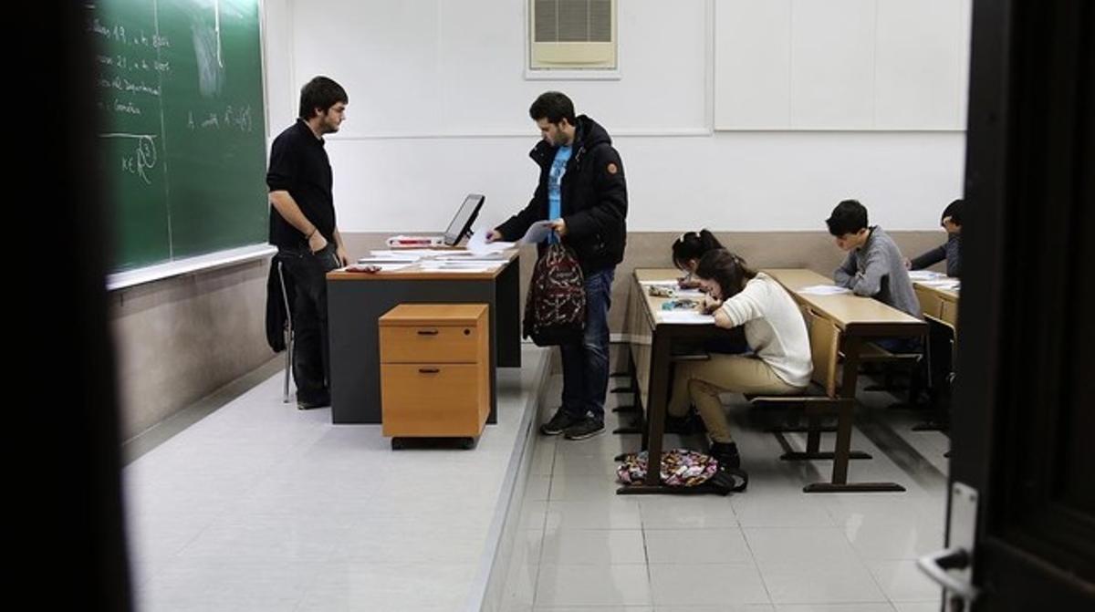 Estudiantes en la Universitat de Barcelona.