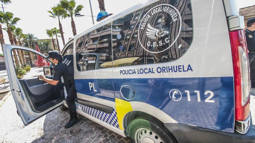 Imagen de una patrulla del Grupo Especial de Seguridad Ciudadana de la Policía Local de Orihuela