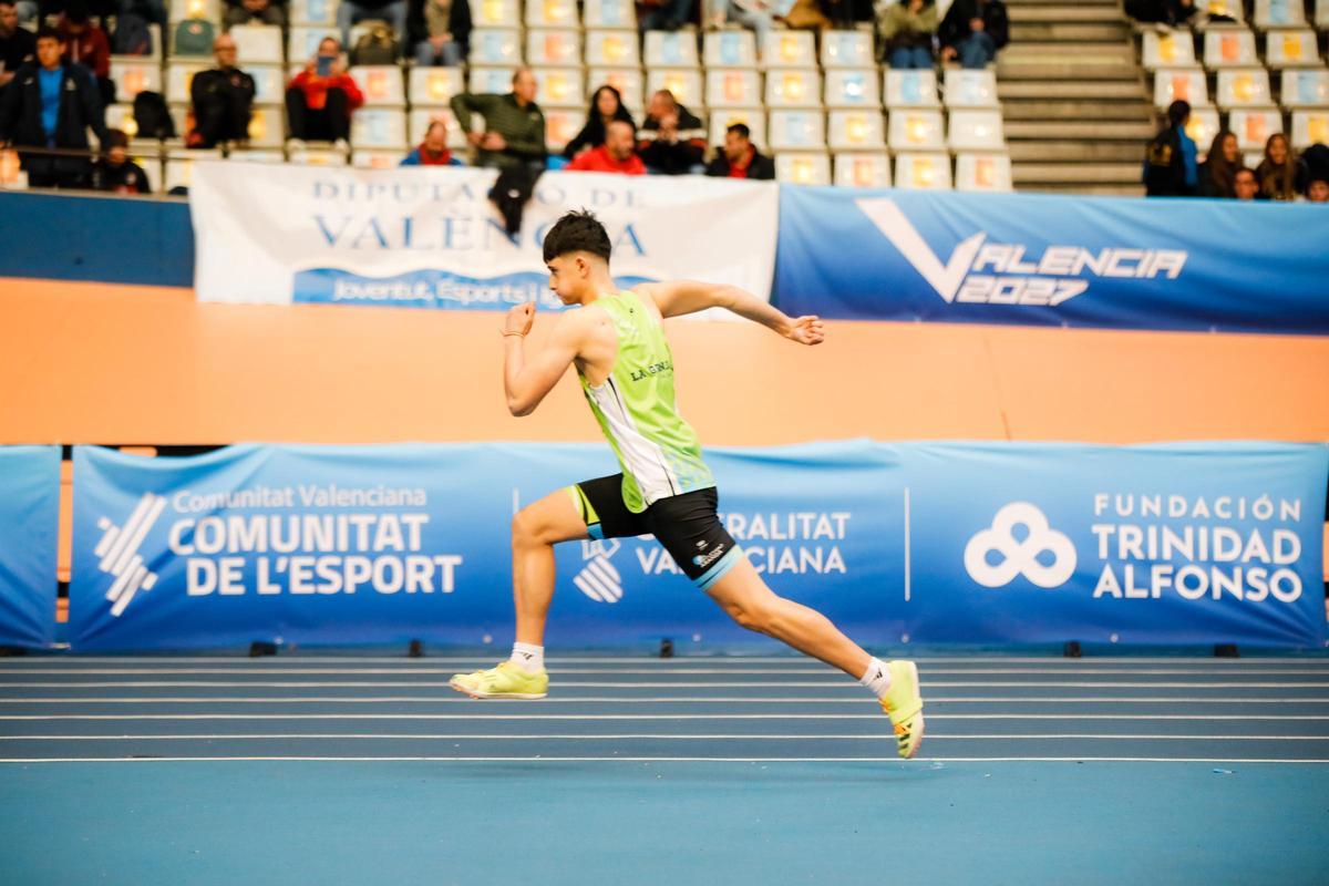 se estima que más de 10.000 deportistas participarán en los eventos programados, muchos de ellos procedentes de fuera de la Comunitat.