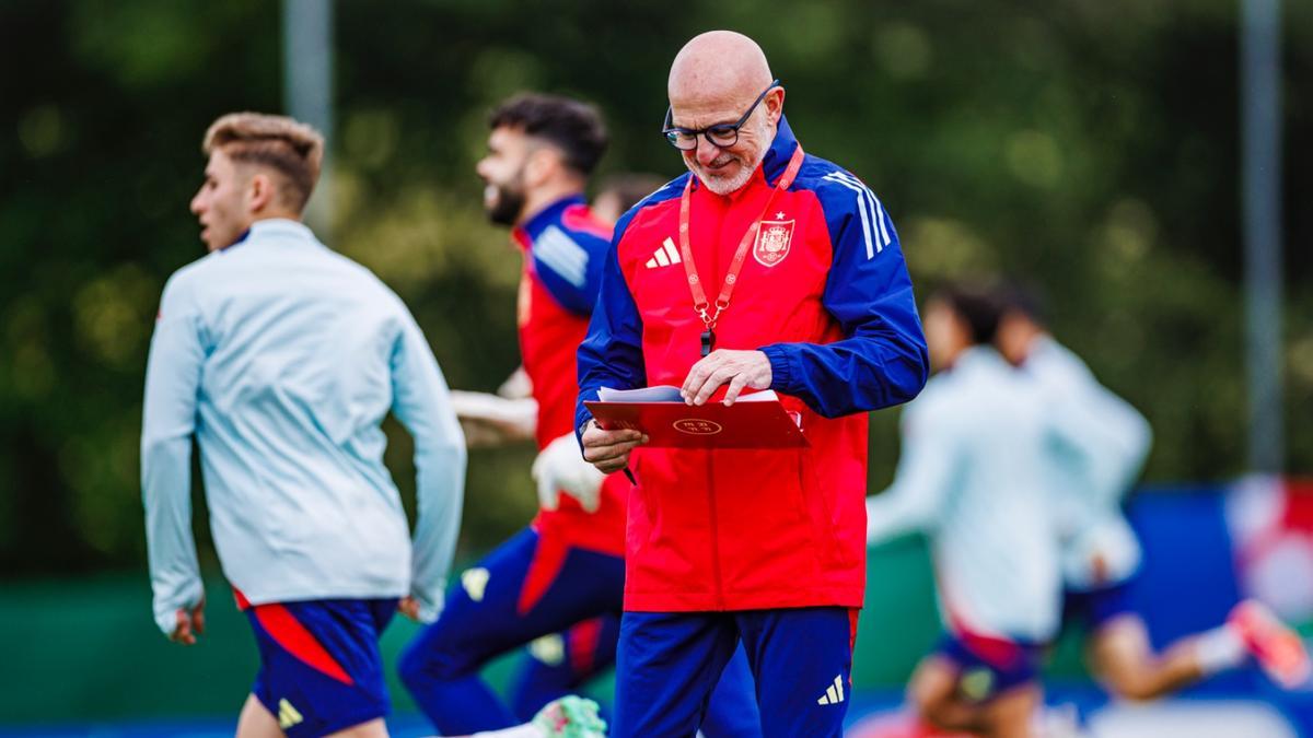 De la Fuente, en un entrenamiento de la selección.