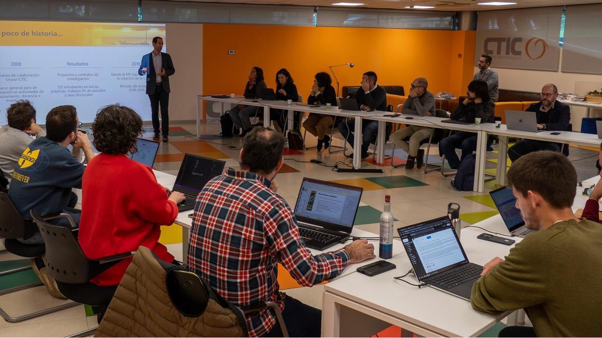 Encuentro entre equipos investigadores de ambas entidades, celebrado en CTIC.
