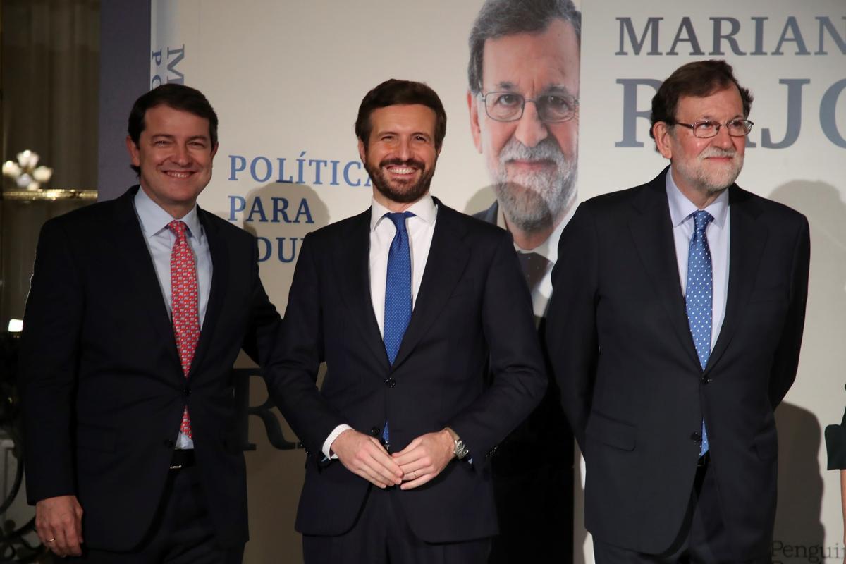 Alfonso Fernández Mañueco, Pablo Casado y Mariano Rajoy.