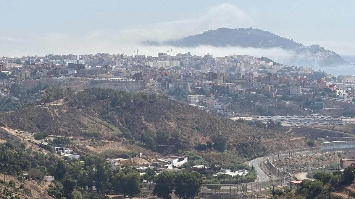 Marruecos frustra el intento de alcanzar Ceuta de cientos de migrantes subsaharianos