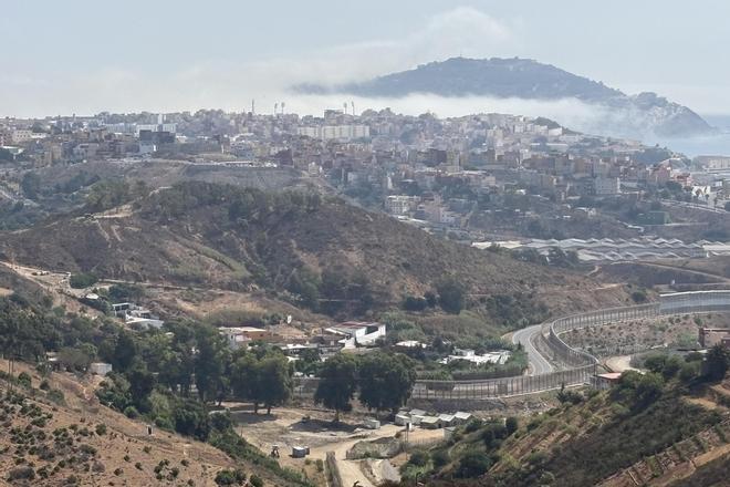 Marruecos frustra el intento de alcanzar Ceuta de cientos de migrantes subsaharianos