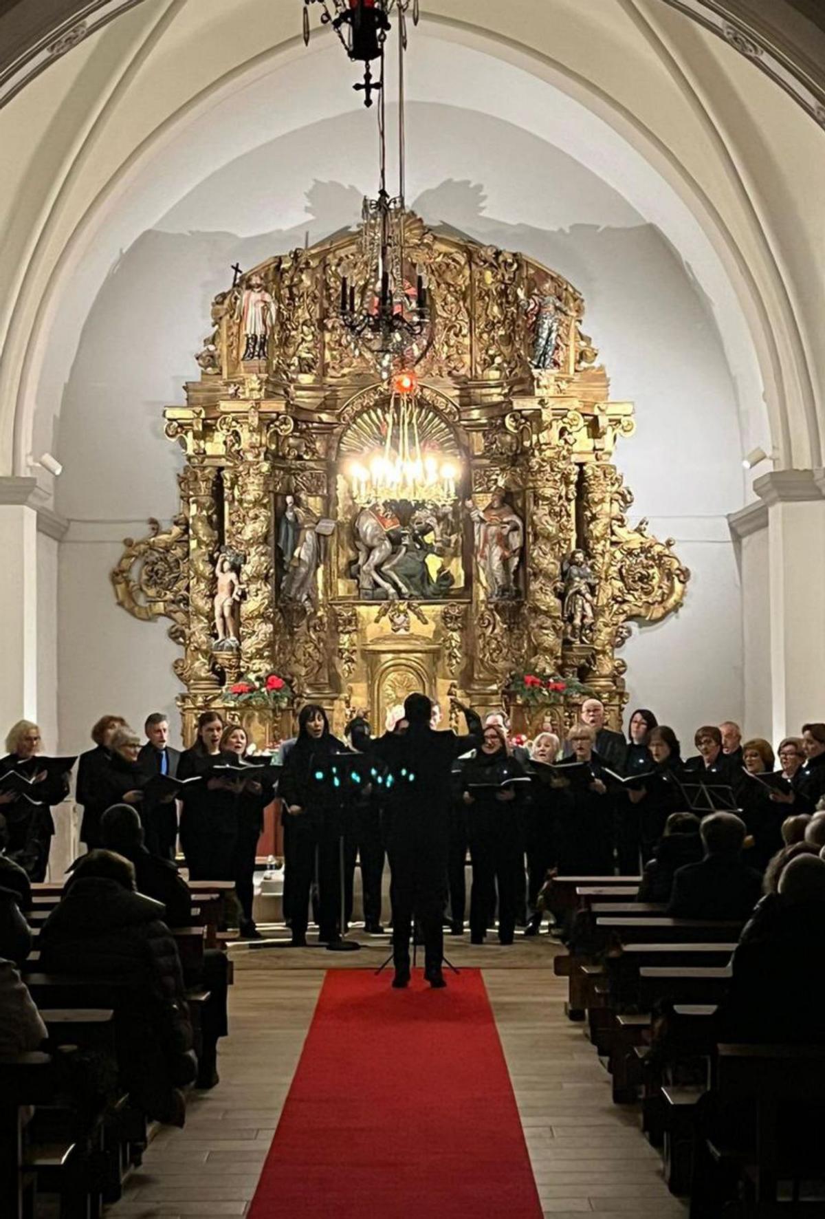 La Coral Polifónica de Ejea en Alcalá de Gurrea.  | SERVICIO  ESPECIAL