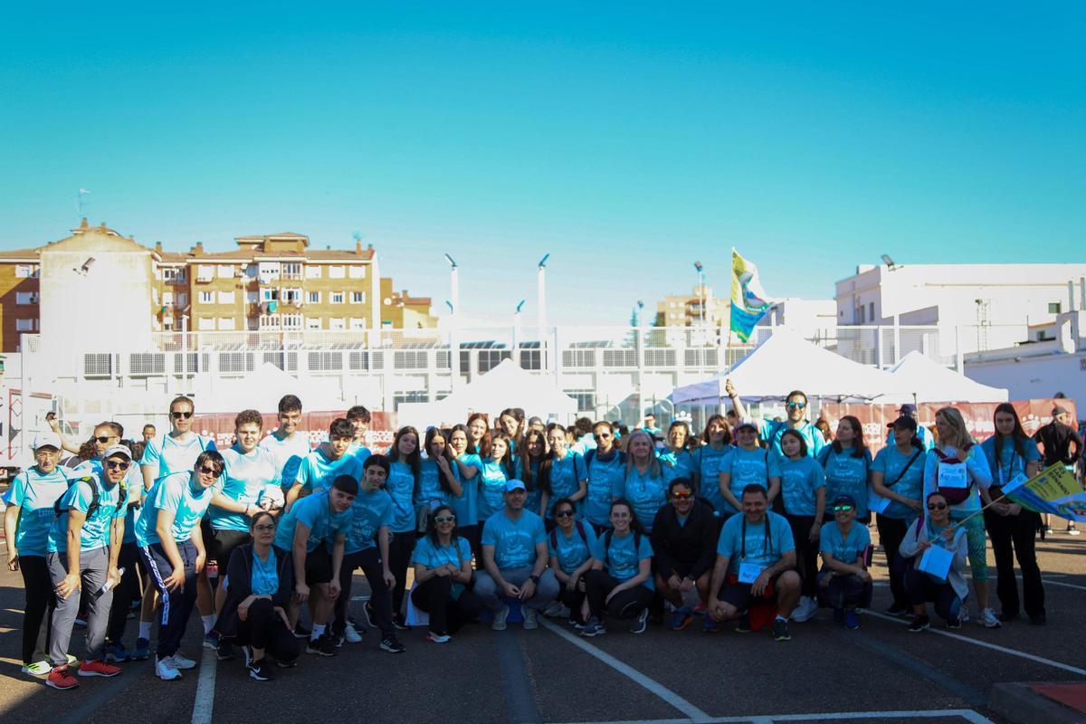 Badajoz se viste de azul para marchar por los niños con cáncer