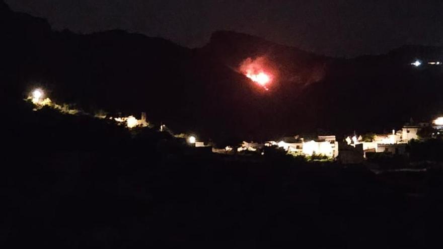 Un conato de incendio en Las Moradas moviliza la atención en Tejeda
