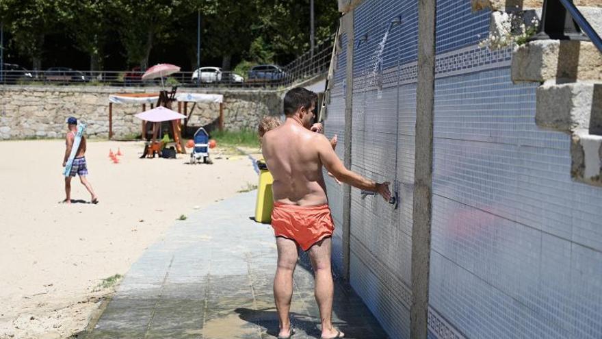 Lavapiés en vez de duchas en la playa para proteger el medio ambiente