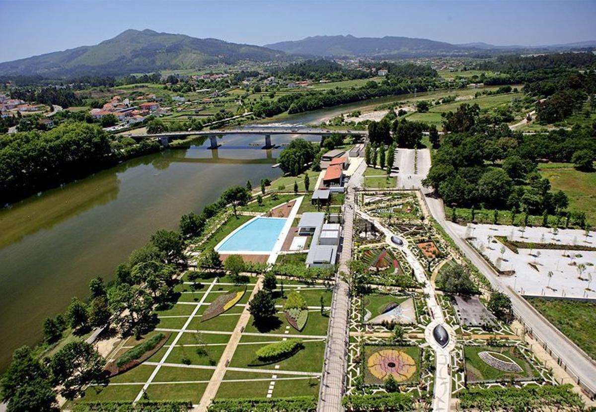 Vista aérea del recinto del Festival Internacional de Jardines de Ponte de Lima (Portugal)