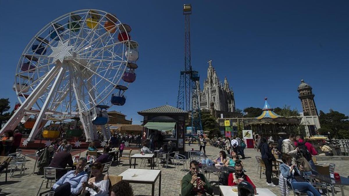 La nueva noria del parque del Tibidabo.