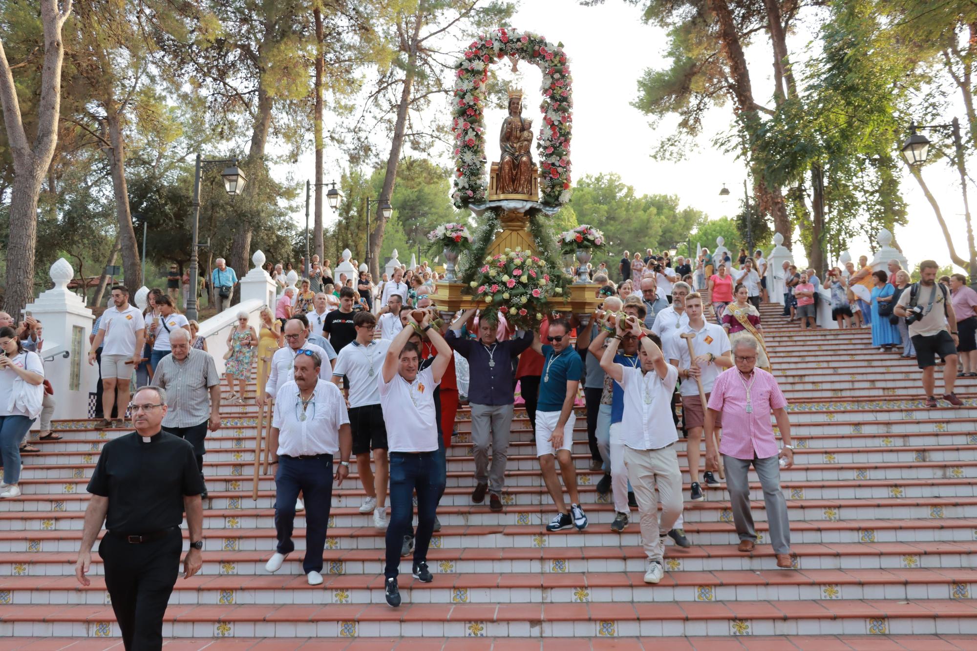 Las fotos del 'retorn' de la patrona y del 'correfoc' en el último día de fiestas de Vila-real