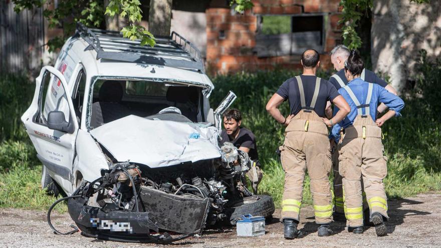 Un ferit crític després d&#039;un xoc frontal de dos vehicles a Vidreres