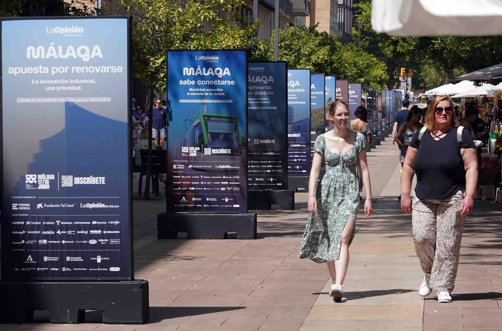 Exposición de mupis del Foro Mediterráneo en la Alameda Principal, del grupo Prensa Ibérica