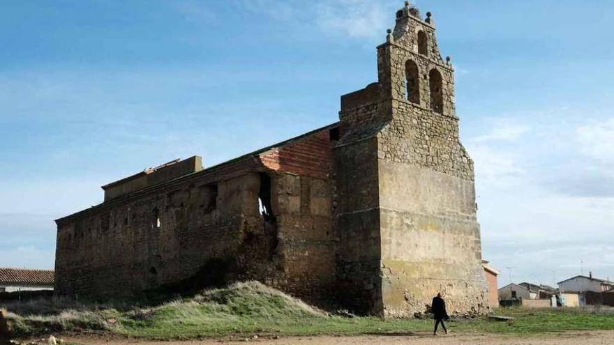 Panorámica de la iglesia de la Asunción de la Virgen de Quintanilla del Monte, objeto del estudio.