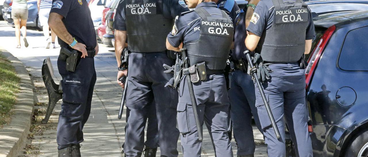 La Policía Nacional empieza a patrullar por las calles viguesas