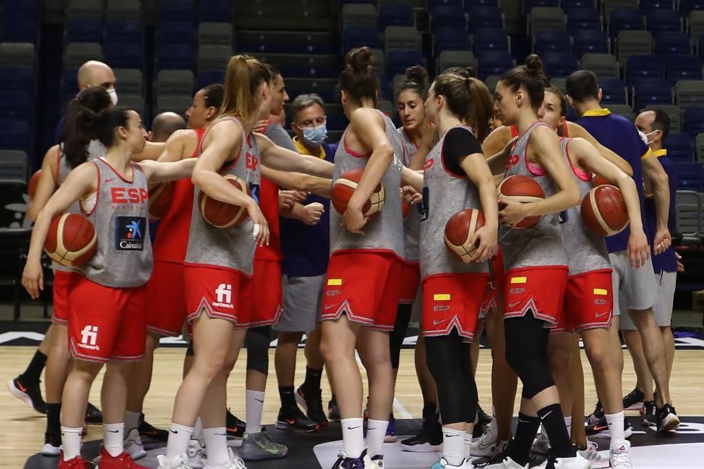 La selección femenina empezó la preparación para los Juegos