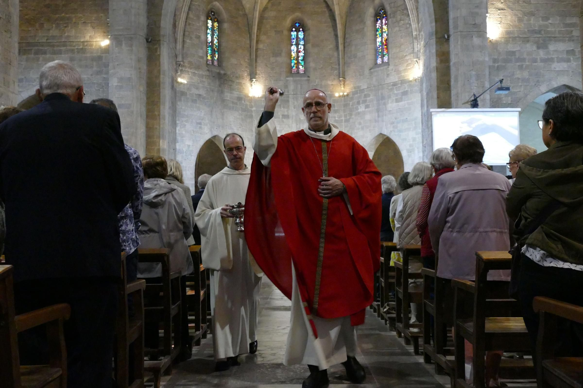 El bisbe de Girona, Octavi Vilà, oficia la cerimònia principal de les Fires i Festes de la Santa Creu de Figueres