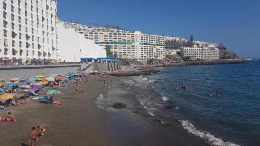 Un anciano fallece ahogado en una playa de Gran Canaria