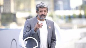 Alberto Rodríguez entra de ple en la Transició