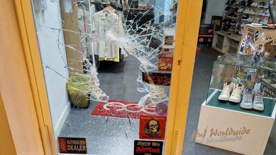 Intento de robo en una tienda de Triana