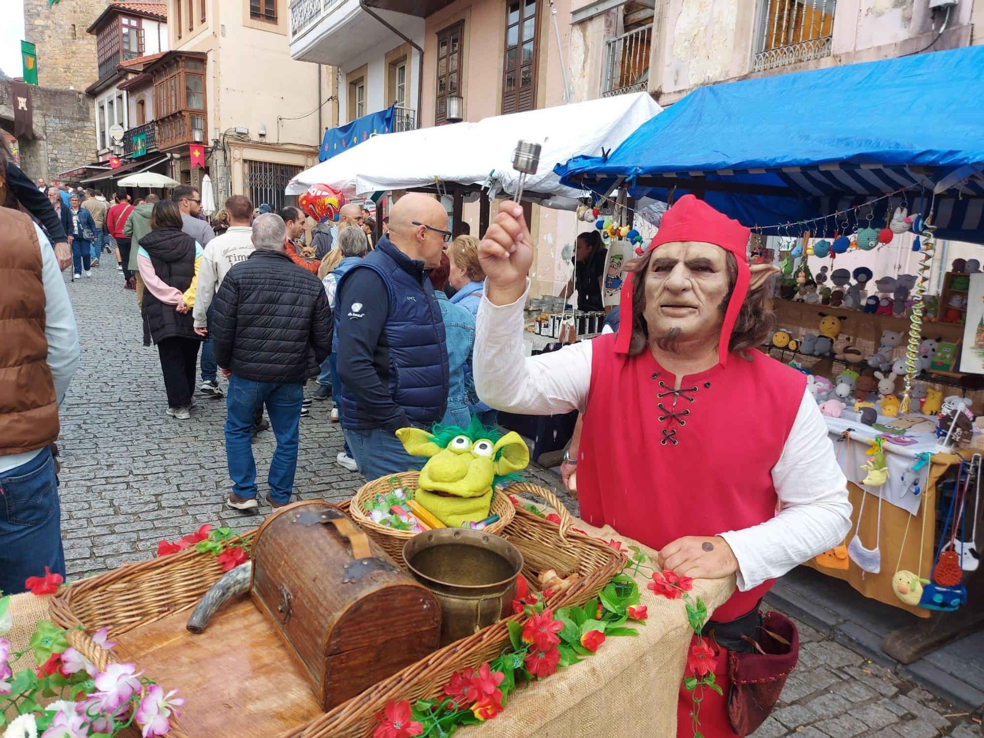 En imágenes: Domingo de lleno en la Feria Medieval de Salas