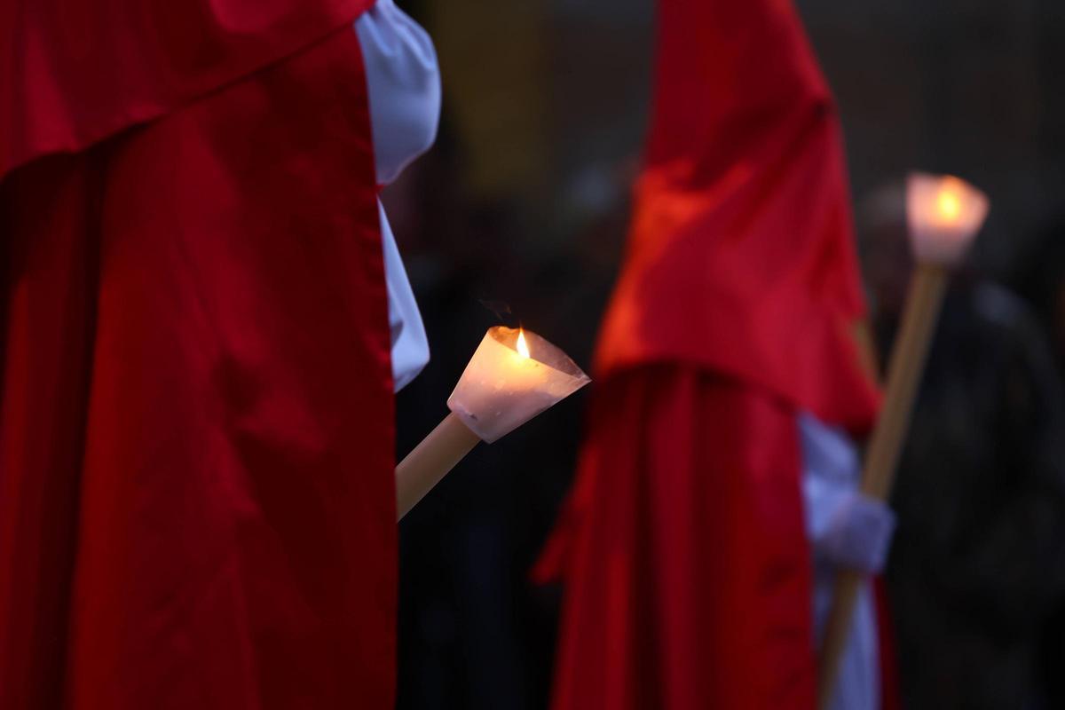 EN IMÁGENES: La multitudinaria prcesión de San Pedro en Avilés