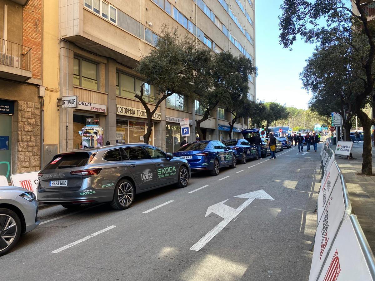 EN IMATGES | Figueres escalfa motors per a l'inici de la segona etapa de la Volta