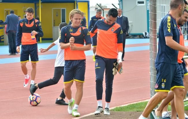 CAMPO EL HORNILLO PRIMER ENTRENAMIENTO UD LAS ...