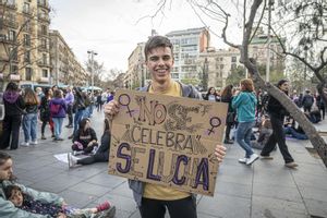 Opiniones y propuestas de jóvenes de Barcelona sobre feminismo frente a la ola ultraderechista