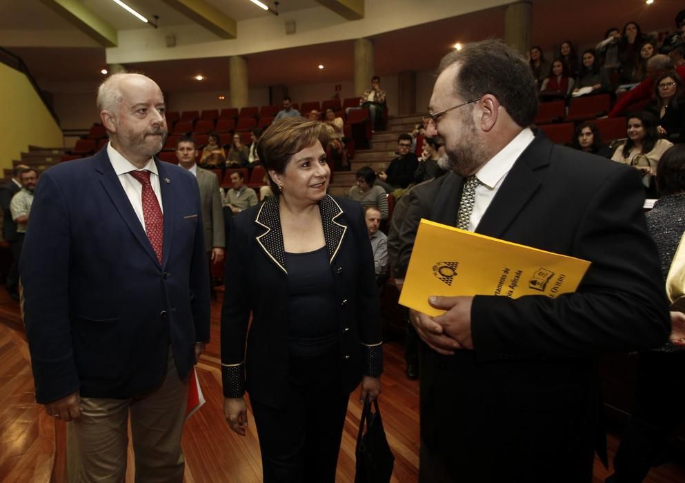 Conferencia de Patricia Espinosa en la Facultad de Económicas