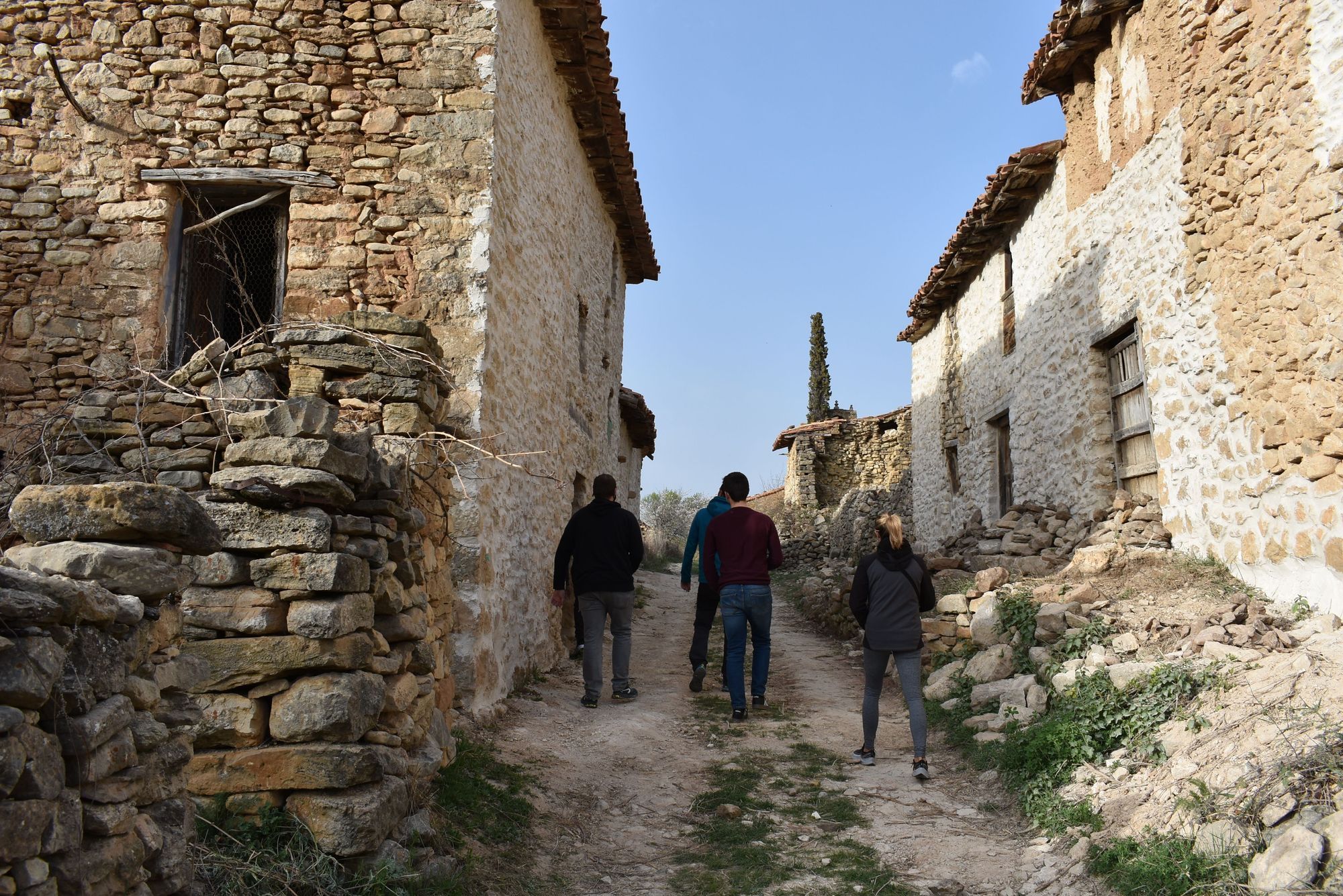 Recuperan un poblado de Castelló abandonado durante 30 años para turismo rural