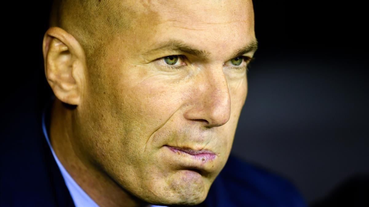 undefined41512230 real madrid s french coach zinedine zidane reacts during the180108184327