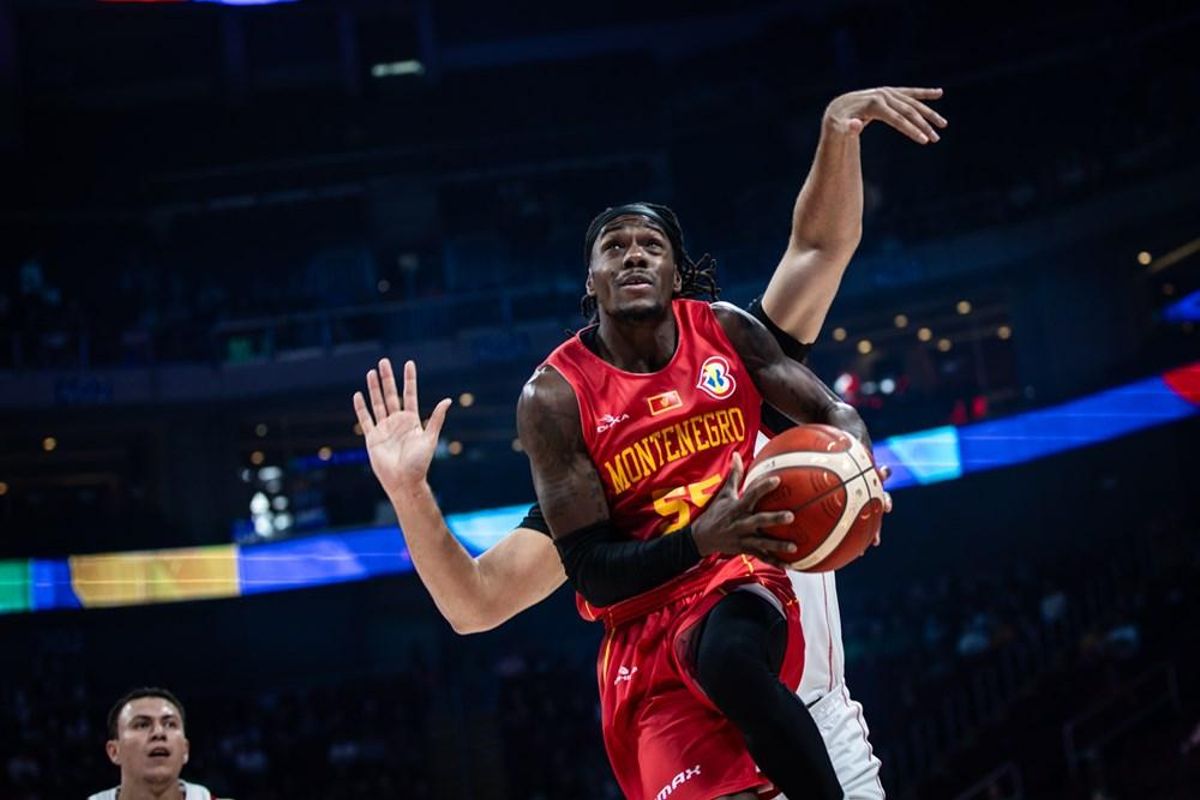 Kendrick Perry jugó un gran partido ante México.