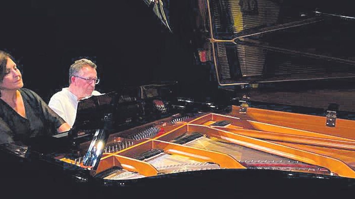 Teresa Pérez y Francisco Jaime Pantín, durante el concierto.