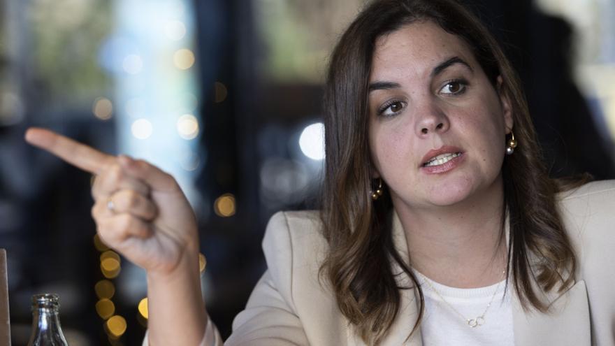 Sandra Gómez califica de cortina de humo el plan contra los apartamentos turísticos ilegales de Catalá