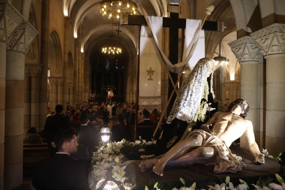 Las procesiones de Viernes Santo de Gijón se quedan sin salir.