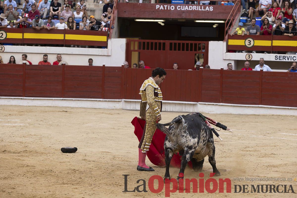 Tarde histórica en Abarán con la alternativa de José María Trigueros y el indulto de Tomás Rufo, junto a Castella salieron a hombros