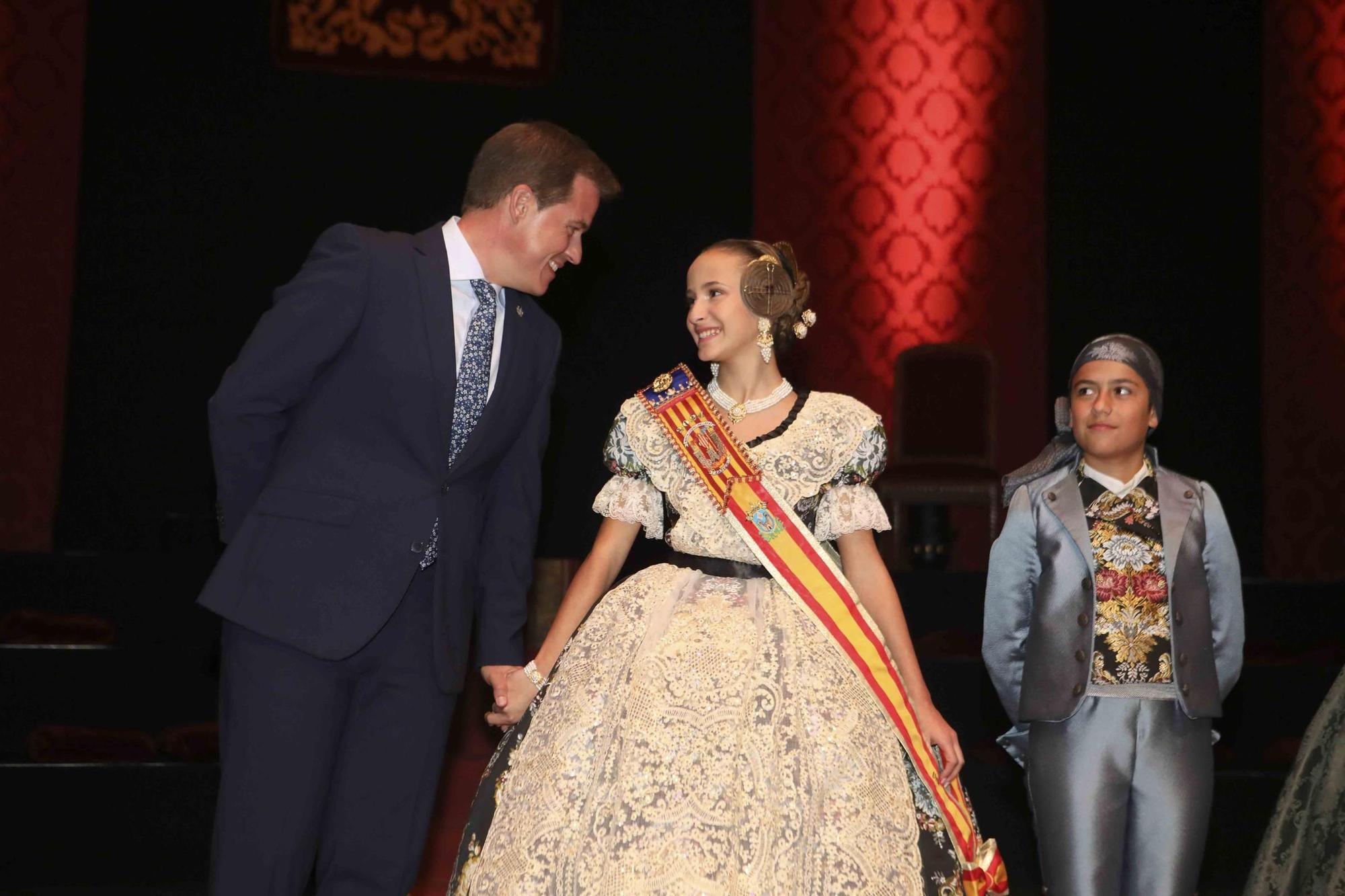 Así fueron las presentaciones de las falleras mayores de Xàtiva