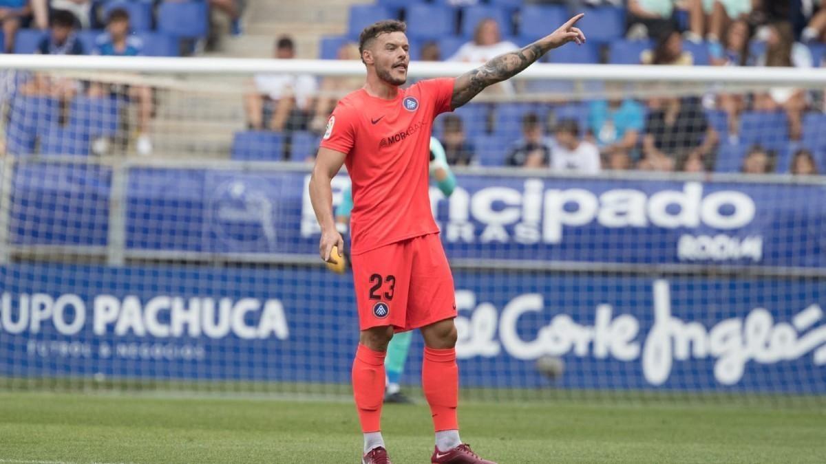 Diego Alende, en un partido con el Andorra.