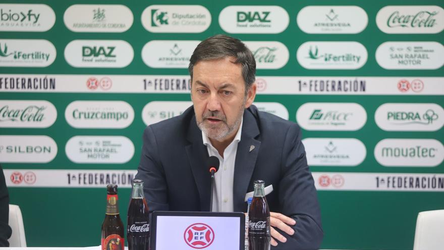 Monterrubio defiende que el Córdoba CF tiene &quot;mejor plantilla que en diciembre&quot;