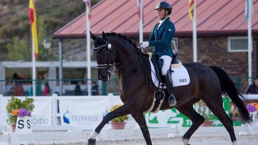 Alba Abollo, doble campeona de España